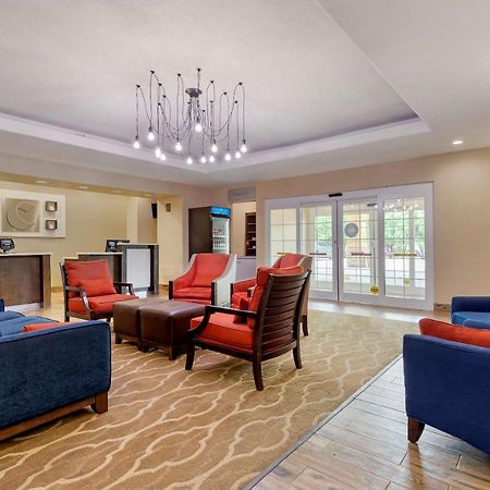 Comfort Inn & Suites Near Six Flags & Medical Center San Antonio Zewnętrze zdjęcie