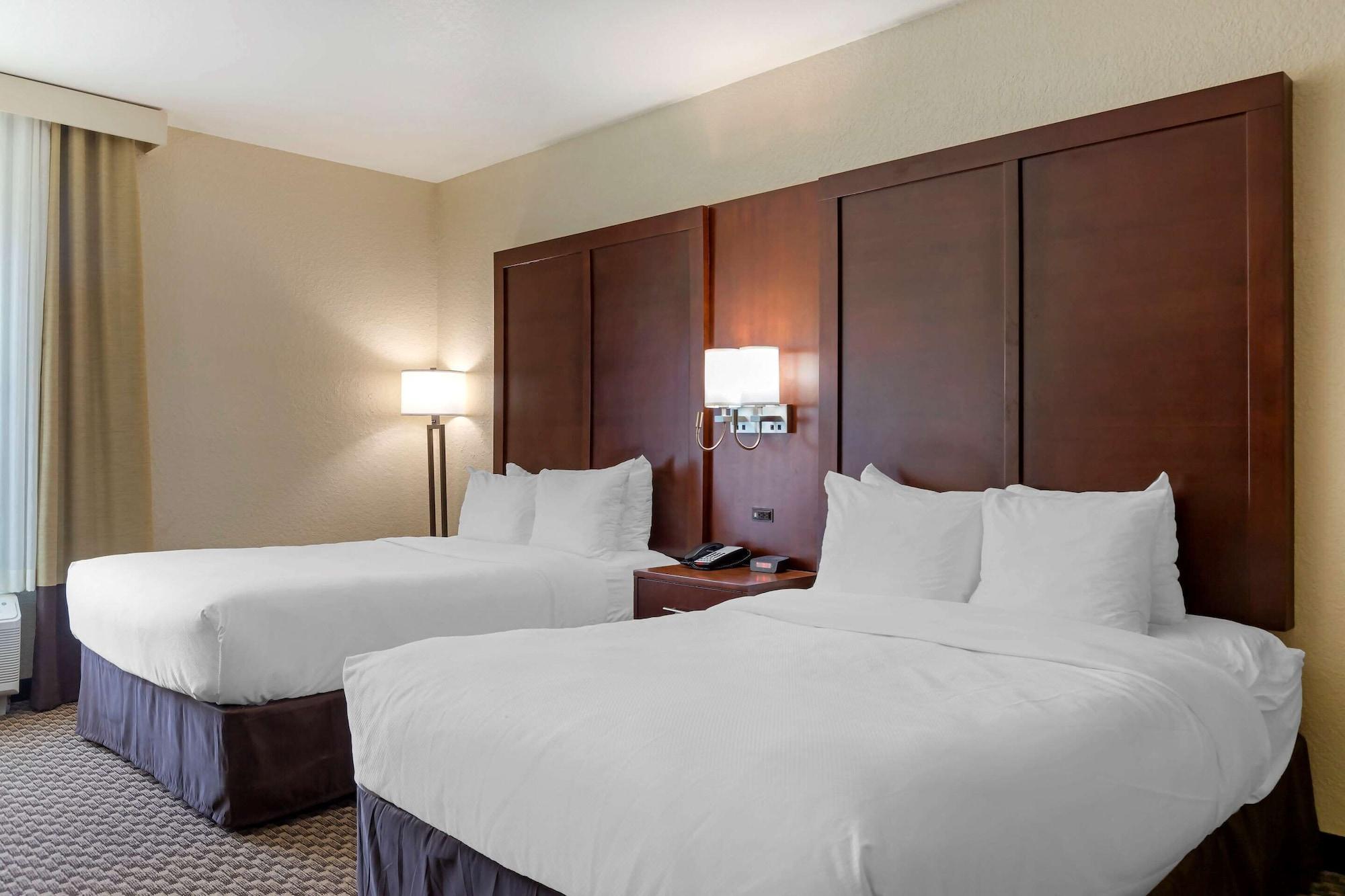 Comfort Inn & Suites Near Six Flags & Medical Center San Antonio Zewnętrze zdjęcie