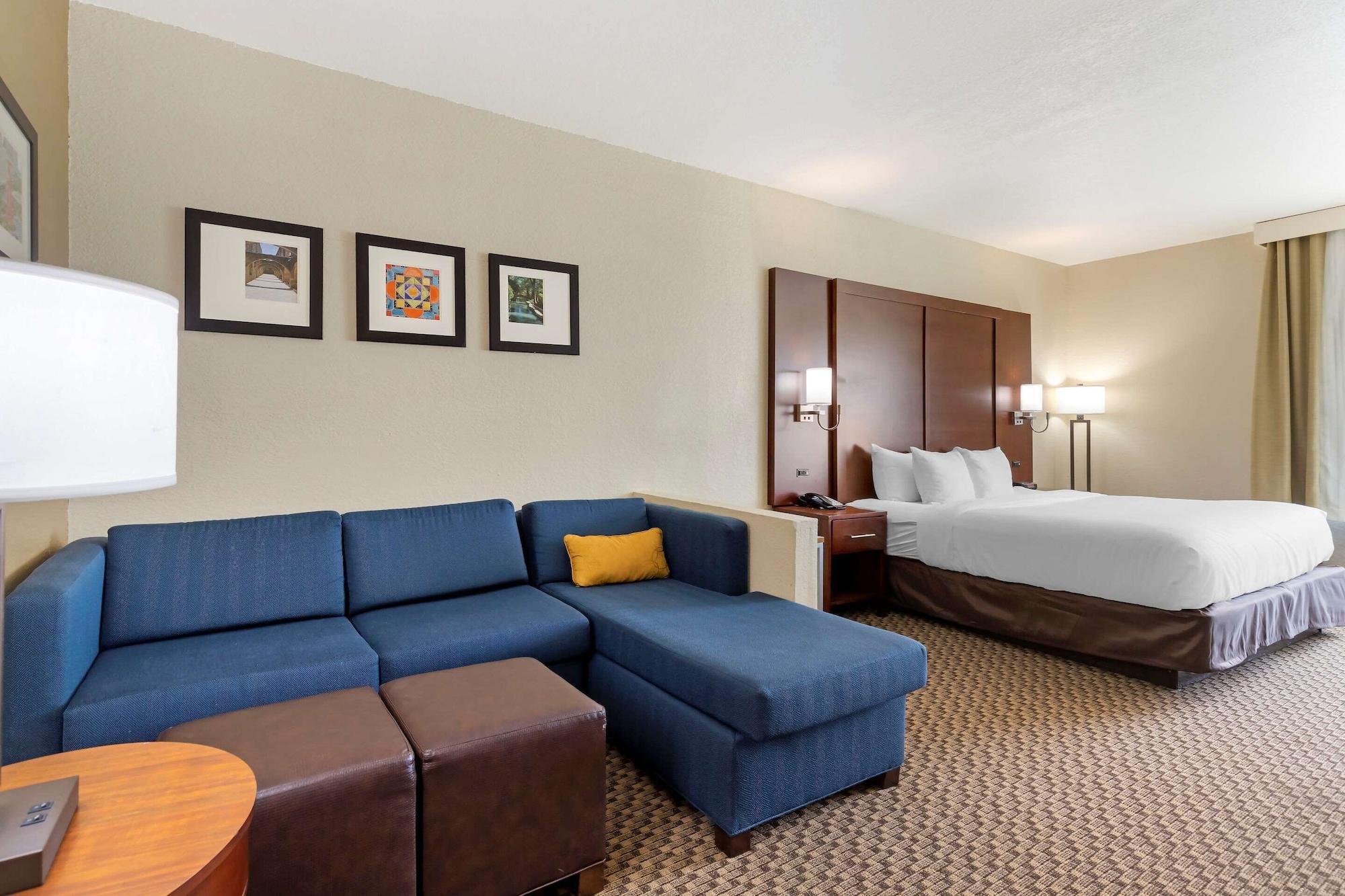Comfort Inn & Suites Near Six Flags & Medical Center San Antonio Zewnętrze zdjęcie