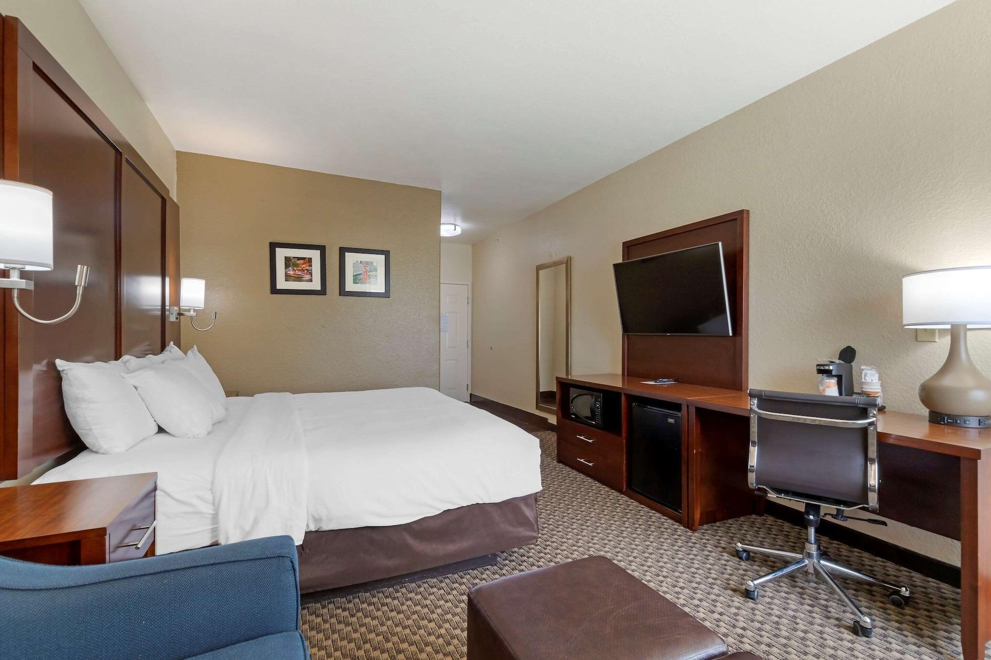 Comfort Inn & Suites Near Six Flags & Medical Center San Antonio Zewnętrze zdjęcie
