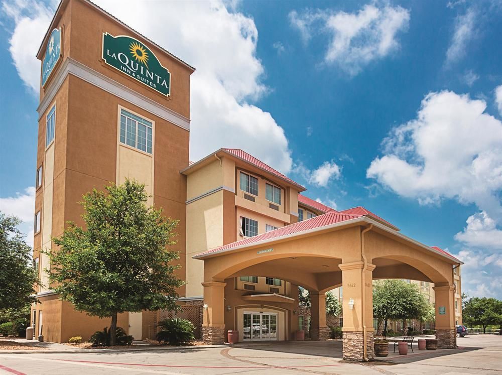 Comfort Inn & Suites Near Six Flags & Medical Center San Antonio Zewnętrze zdjęcie